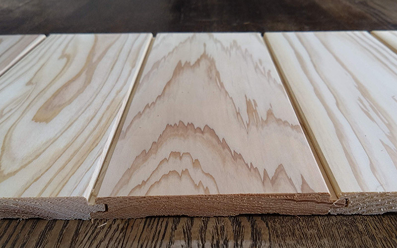 壁板（本実目透し） 12×105　上小